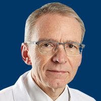 Adjuvant Chemo Benefit Sustained in ER-Negative, Locally Recurrent Breast Cancer